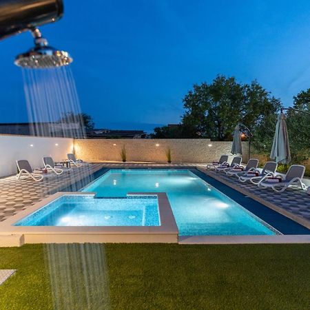 Apartman David S Bazenom Podusje 외부 사진