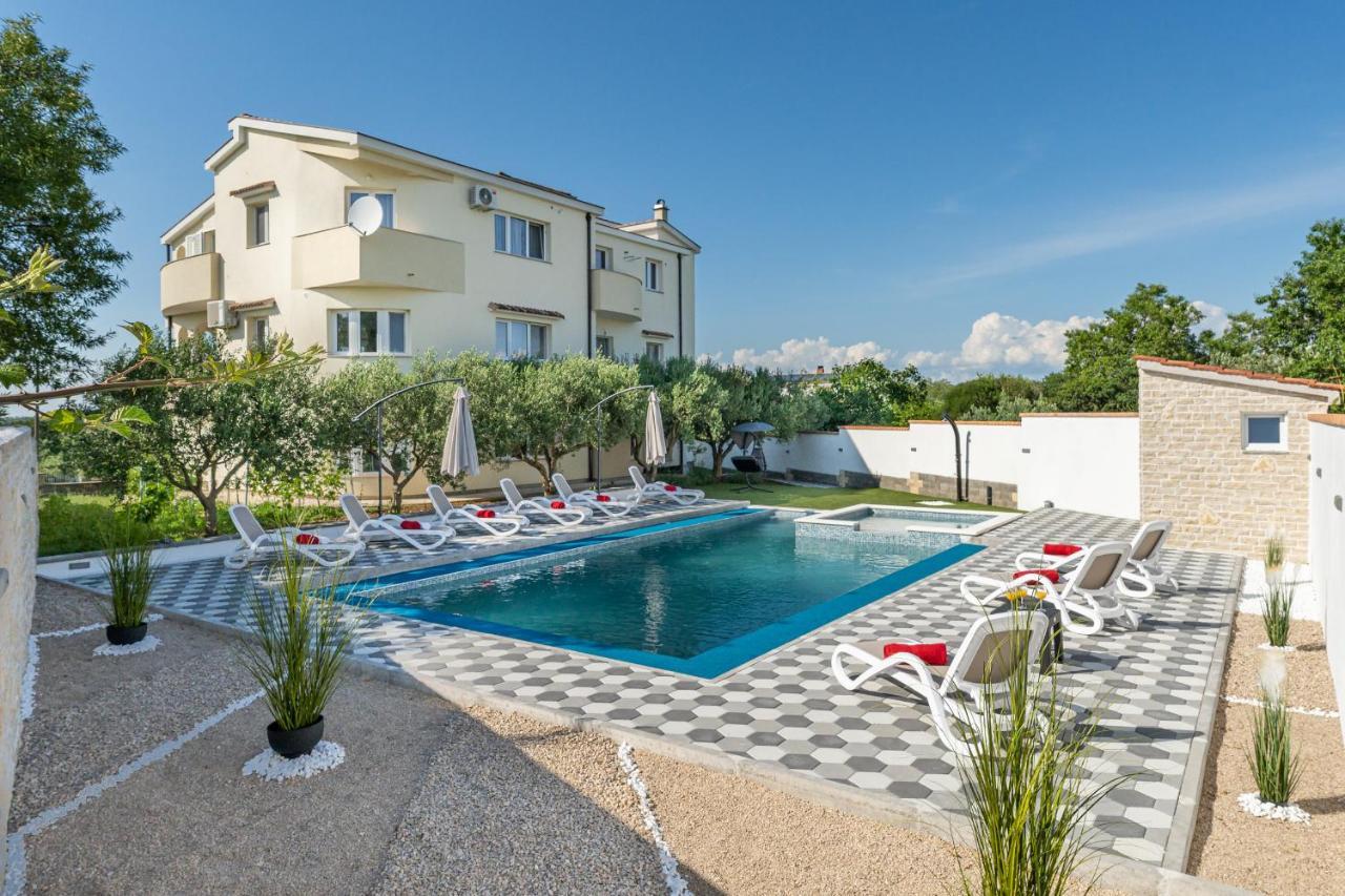 Apartman David S Bazenom Podusje 외부 사진